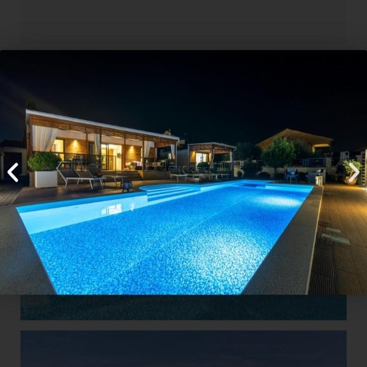 Tomica Apartments With Pool Biograd Na Moru Exteriér fotografie