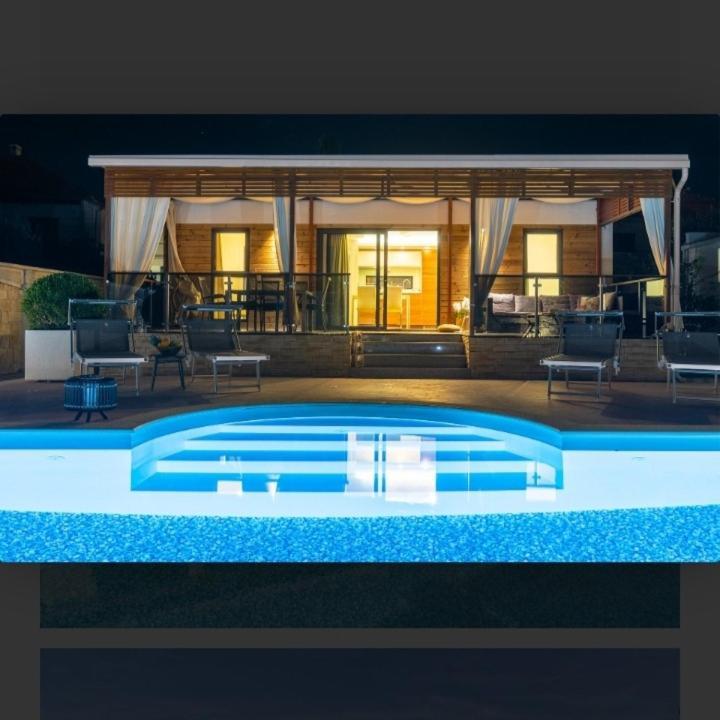 Tomica Apartments With Pool Biograd Na Moru Exteriér fotografie